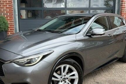 INFINITI Q30 290.174 km 7.750 &euro; Wietmarschen - Lohne 49835