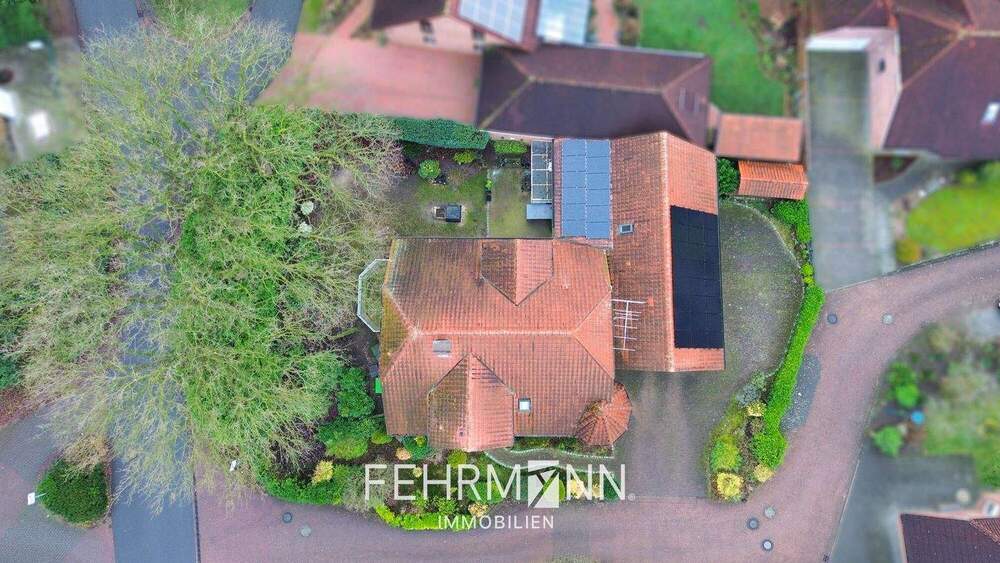 Einfamilienhaus Uelsen - 9 Zimmer, 220 m&sup2;, 444.000&euro; | Angebot:25730253