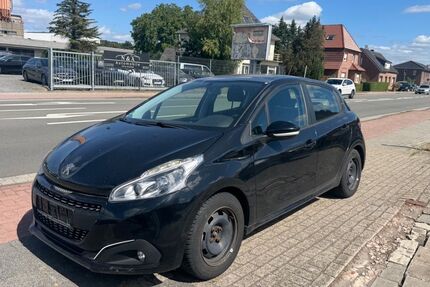 Peugeot 208 110.000 km 3.950 &euro; Nordhorn 48529