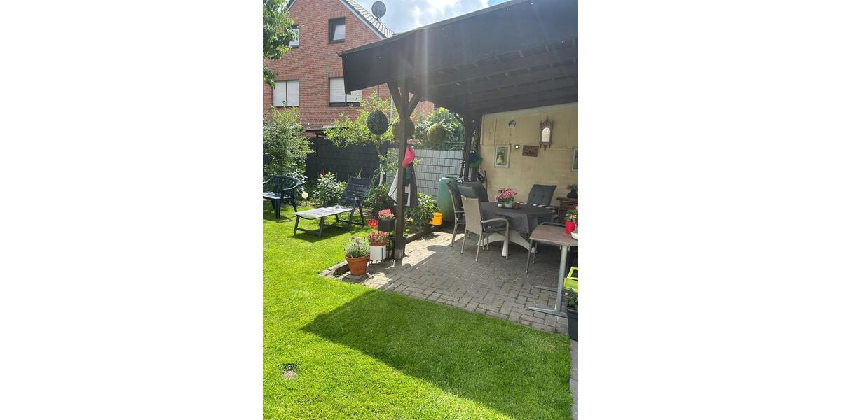 Erdgeschoßwohnung Gronau (Westfahlen) - 4 Zimmer, 85 m&sup2;, 900&euro; | Angebot:25933002