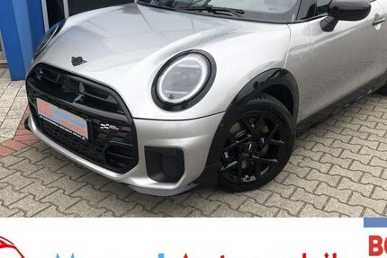Mini John Cooper Works 15.874 km 29.900 &euro; Schüttorf 48465