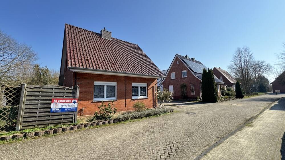 Einfamilienhaus Neuenhaus Hilten - 5 Zimmer, 135 m&sup2;, 179.900&euro; | Angebot:25666759