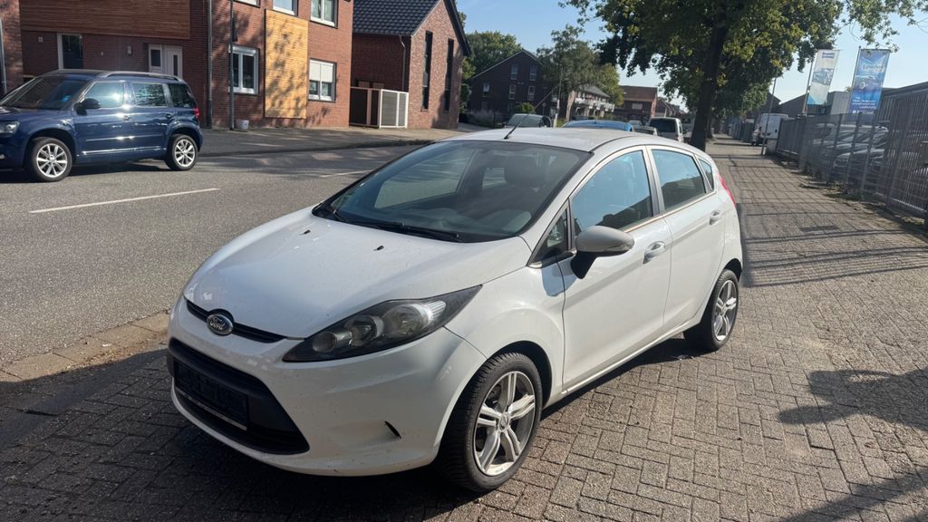 Ford Fiesta 221.000 km 2.250 &euro; Nordhorn 48529