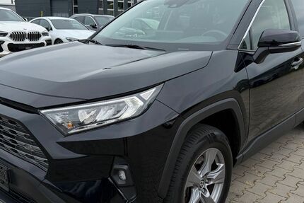 Toyota RAV 4 151.748 km 27.251 &euro; Gronau 48599