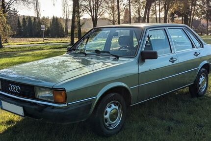 Audi 80 85.000 km 5.200 &euro; Uelsen 49843