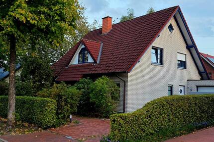 Haus Nordhorn Bakelde - 6 Zimmer, 145 m&sup2;, 475.000&euro; | Angebot:27256454