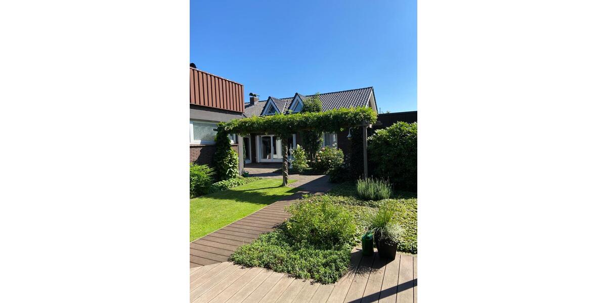 Einfamilienhaus Nordhorn Bakelde - 7 Zimmer, 190 m&sup2;, 555.555&euro; | Angebot:26578239