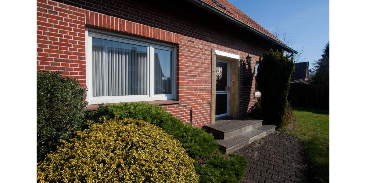 Einfamilienhaus Neuenhaus - 7 Zimmer, 125 m&sup2;, 235.000&euro; | Angebot:25393524