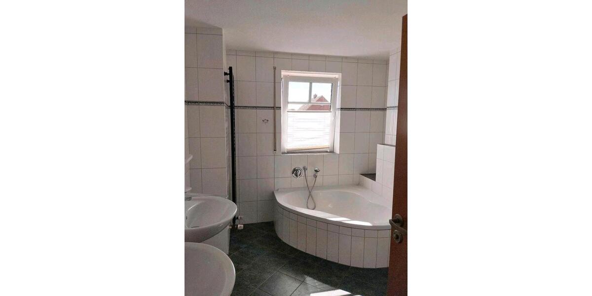 Etagenwohnung Nordhorn Bookholt - 2 Zimmer, 95 m&sup2;, 950&euro; | Angebot:26522364