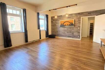 Wohnung Gronau (Westfalen) - 2 Zimmer, 83 m&sup2;, 700&euro; | Angebot:26019468