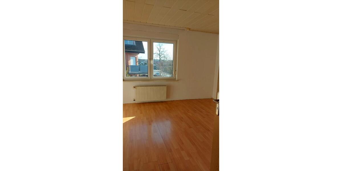 Etagenwohnung Gronau (Westfahlen) - 4 Zimmer, 95 m&sup2;, 175.000&euro; | Angebot:26035212