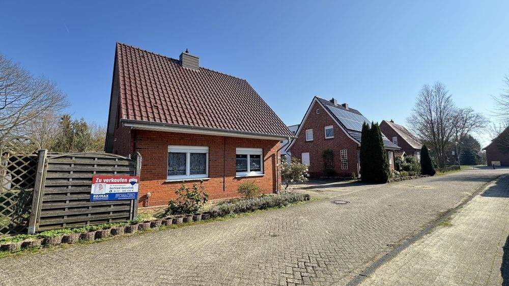 Einfamilienhaus Neuenhaus Hilten - 5 Zimmer, 135 m&sup2;, 179.900&euro; | Angebot:25666759