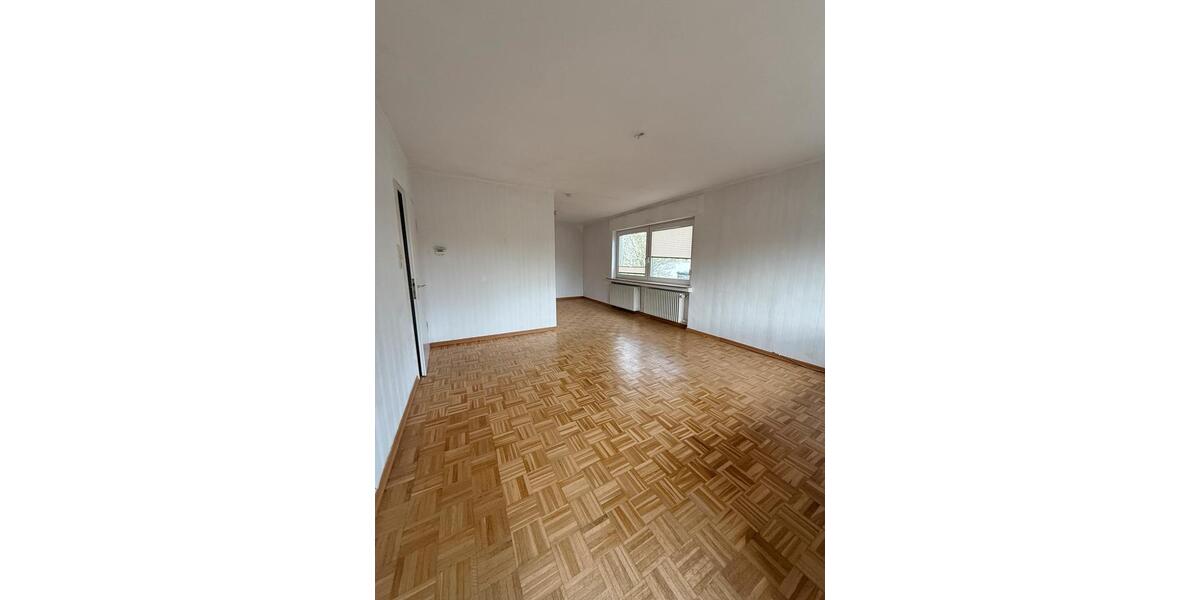 Etagenwohnung Gronau (Westfahlen) - 3 Zimmer, 77 m&sup2;, 885&euro; | Angebot:25967589