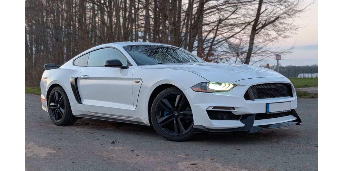 Ford Mustang 53.191 km 28.499 &euro; Langen 49838