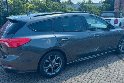 Ford Focus 38.000 km 15.200 &euro; gronau 48599