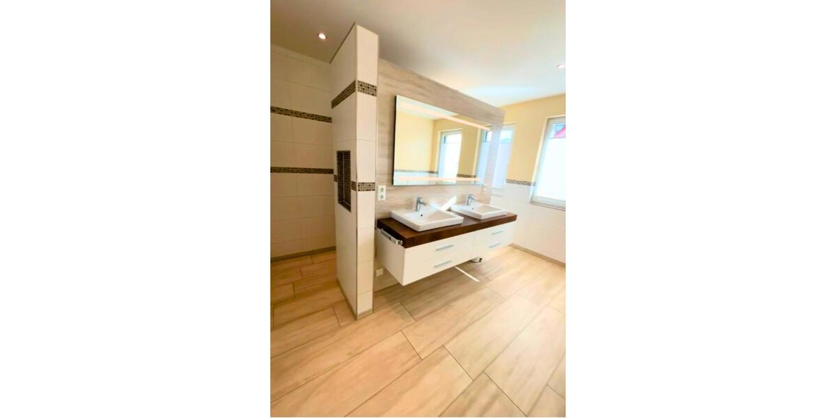 Einfamilienhaus Lingen (Ems) Damaschke - 5 Zimmer, 200 m&sup2;, 2.900&euro; | Angebot:26366788