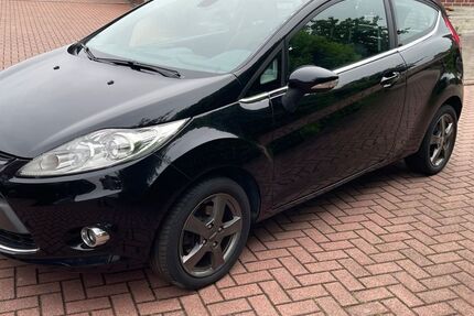 Ford Fiesta 132.000 km 3.850 &euro; Gronau 48599