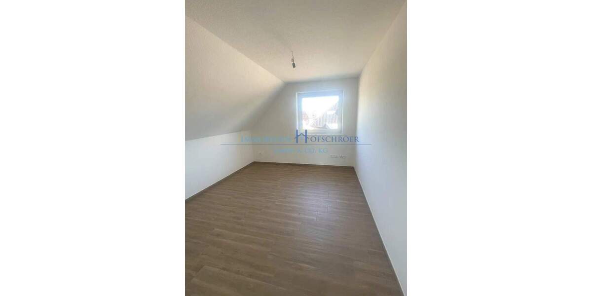 Doppelhaushälfte Beesten - 5 Zimmer, 122 m&sup2;, 385.000&euro; | Angebot:25696544