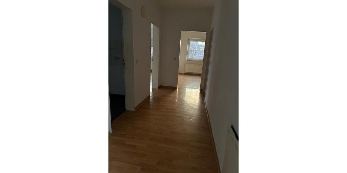 Etagenwohnung Lingen (Ems) - 2.5 Zimmer, 64 m&sup2;, 610&euro; | Angebot:25455602