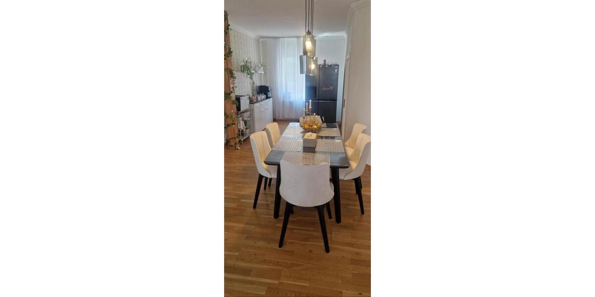 Etagenwohnung Neuenkirchen - 3 Zimmer, 145 m&sup2;, 1.100&euro; | Angebot:25826417