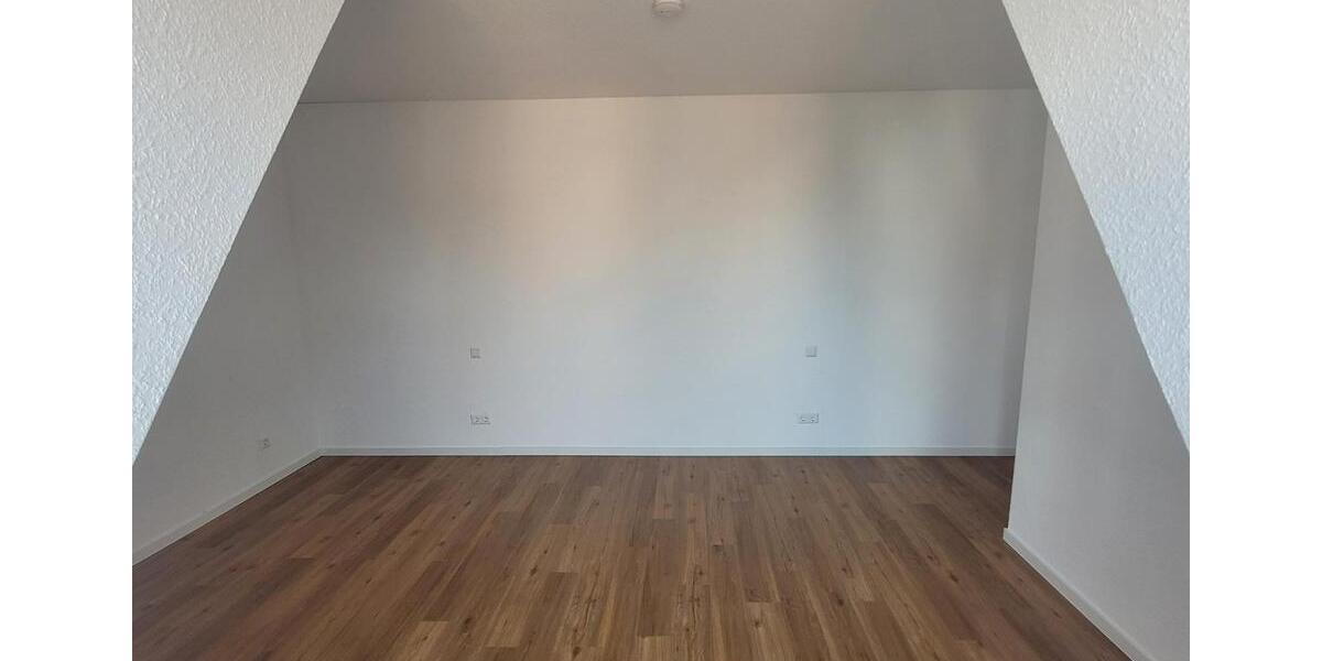 Dachgeschoßwohnung Emsbüren - 3 Zimmer, 81 m&sup2;, 811&euro; | Angebot:24427742