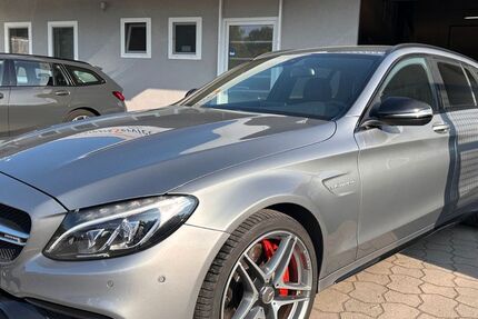 Mercedes-Benz C 63 AMG 102.000 km 35.900 &euro; Lingen (Ems) 49809