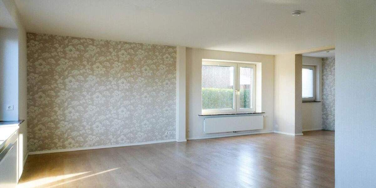 Einfamilienhaus Nordhorn Bakelde - 7 Zimmer, 223 m&sup2;, 385.000&euro; | Angebot:25683601