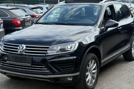 VW Touareg 172.000 km 16.999 &euro; Nordhorn 48529