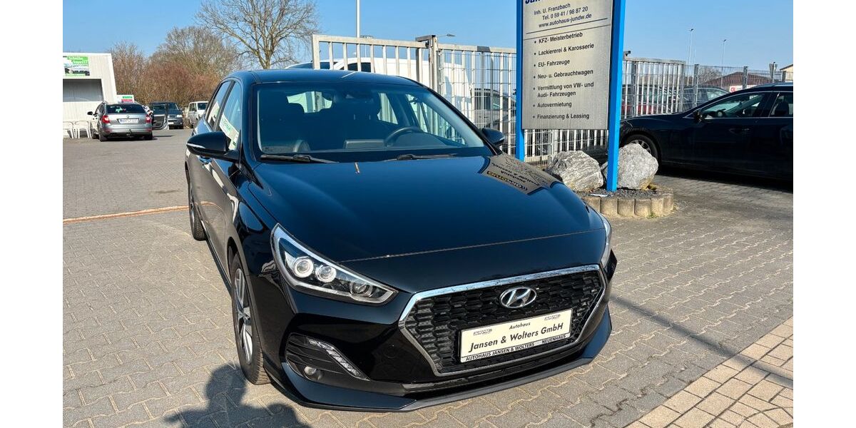 Hyundai i30 86.100 km 15.490 &euro; Neuenhaus 49828