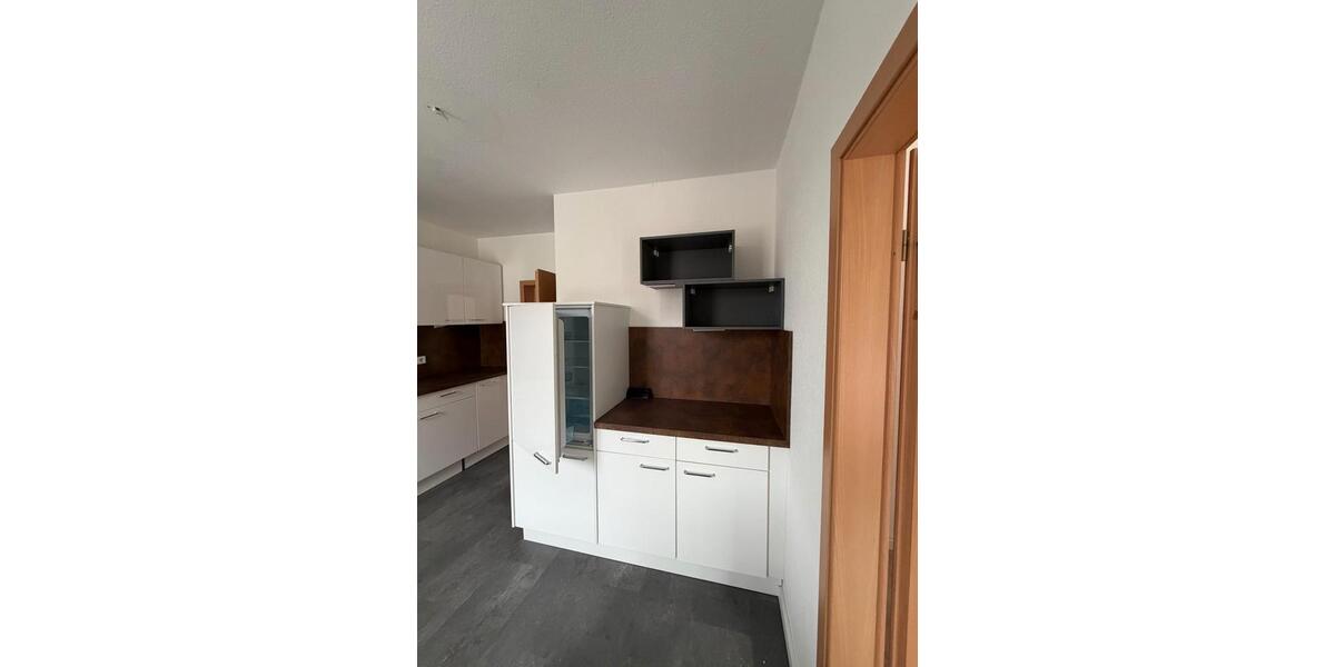 Etagenwohnung Lingen (Ems) Damaschke - 3 Zimmer, 86 m&sup2;, 800&euro; | Angebot:26647066