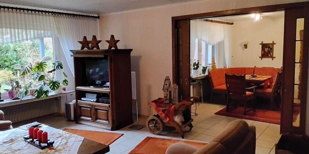 Einfamilienhaus Gronau Epe - 8 Zimmer, 215 m&sup2;, 405.000&euro; | Angebot:25776013