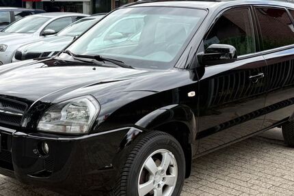 Hyundai TUCSON 167.500 km 3.490 &euro; Nordhorn 48529