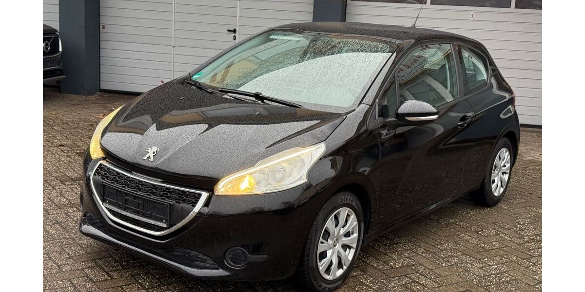 Peugeot 208 135.000 km 3.998 &euro; Nordhorn 48529