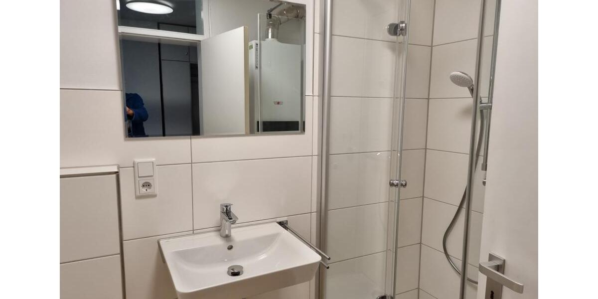 Etagenwohnung Lingen (Ems) - 2 Zimmer, 60 m&sup2;, 600&euro; | Angebot:25823933