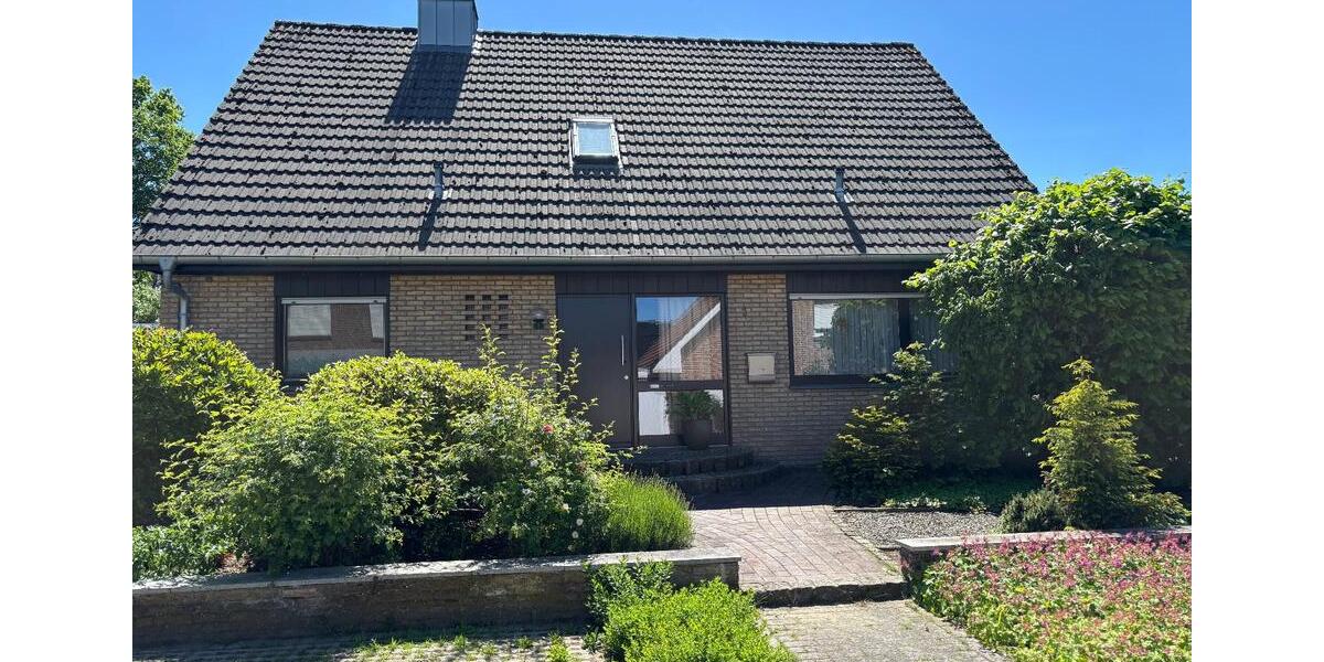 Einfamilienhaus Lingen (Ems) Damaschke - 6.5 Zimmer, 148 m&sup2;, 419.000&euro; | Angebot:26907220