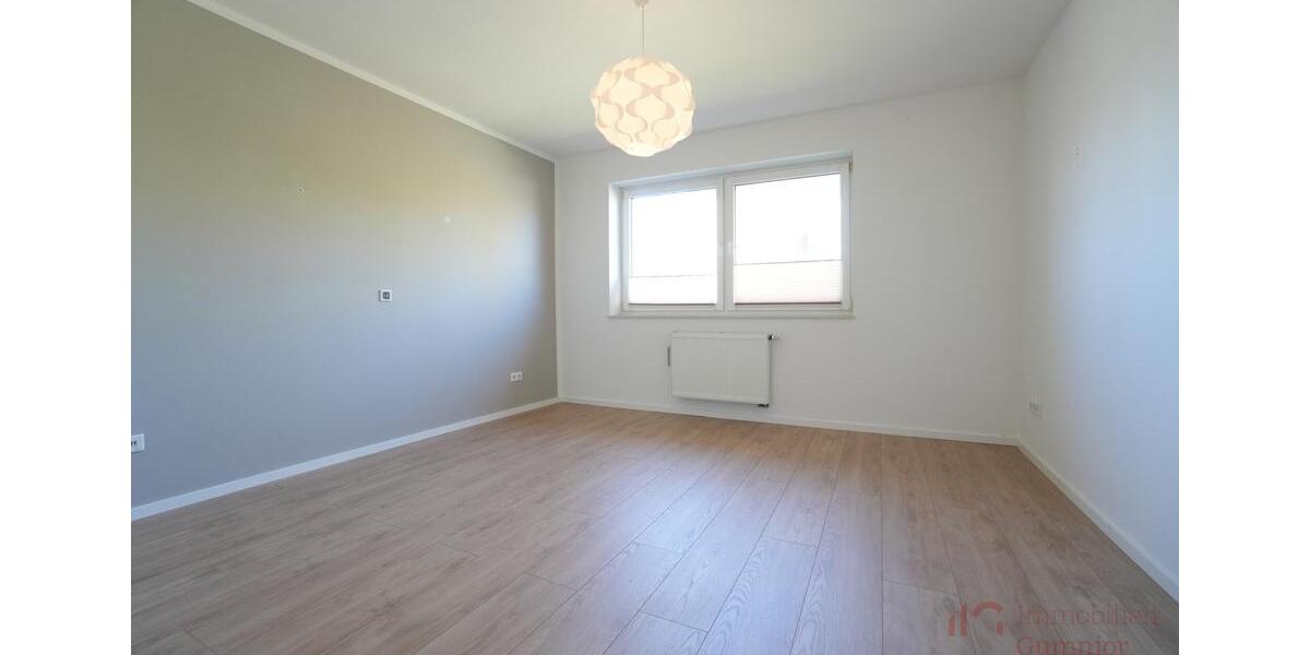 Etagenwohnung Neuenkirchen - 2 Zimmer, 90 m&sup2;, 900&euro; | Angebot:26440875