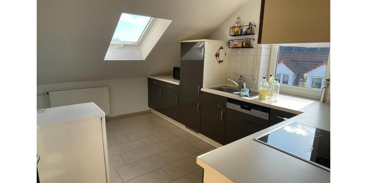 Dachgeschoßwohnung Lingen (Ems) Damaschke - 3 Zimmer, 72 m&sup2;, 695&euro; | Angebot:26018139