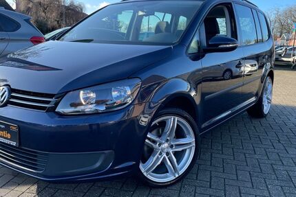 VW Touran 115.300 km 10.500 &euro; Geeste-Dalum 49744