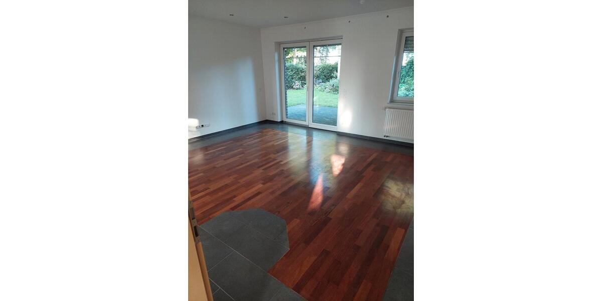 Einfamilienhaus Uelsen - 9 Zimmer, 155 m&sup2;, 449.000&euro; | Angebot:26665575