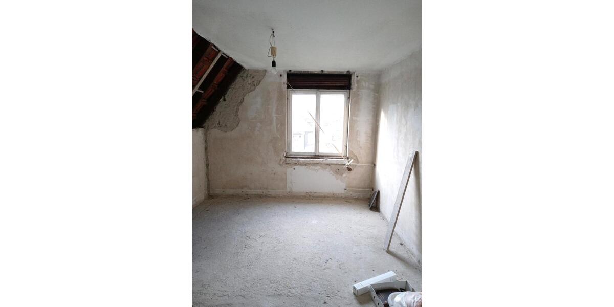 Einfamilienhaus Gronau (Westfahlen) - 6 Zimmer, 120 m&sup2;, 166.000&euro; | Angebot:25235643