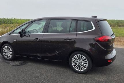 Opel Zafira 164.000 km 8.199 &euro; Spelle 48480
