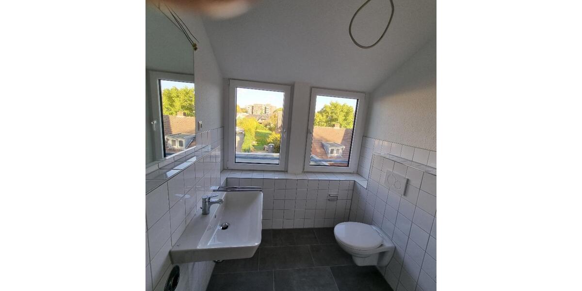 Dachgeschoßwohnung Nordhorn - 3 Zimmer, 82 m&sup2;, 700&euro; | Angebot:25904126