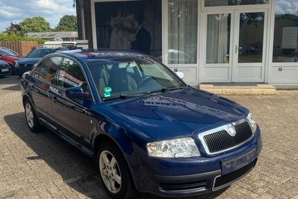Skoda Superb 243.000 km 1.499 &euro; Nordhorn 48529