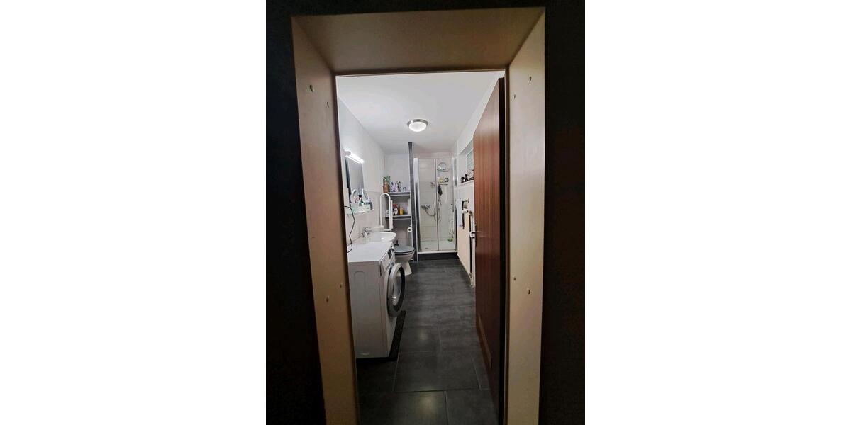 Etagenwohnung Lingen (Ems) - 2 Zimmer, 100 m&sup2;, 422&euro; | Angebot:25567952