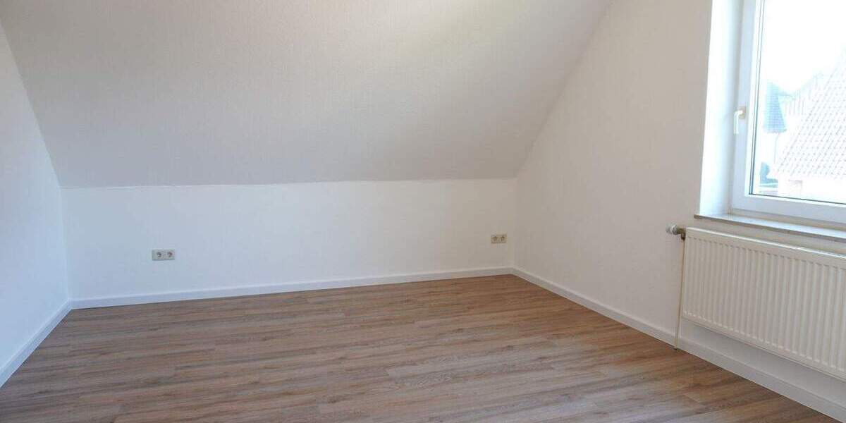 Etagenwohnung Lingen (Ems) Lingen - 3 Zimmer, 95 m&sup2;, 790&euro; | Angebot:25661215