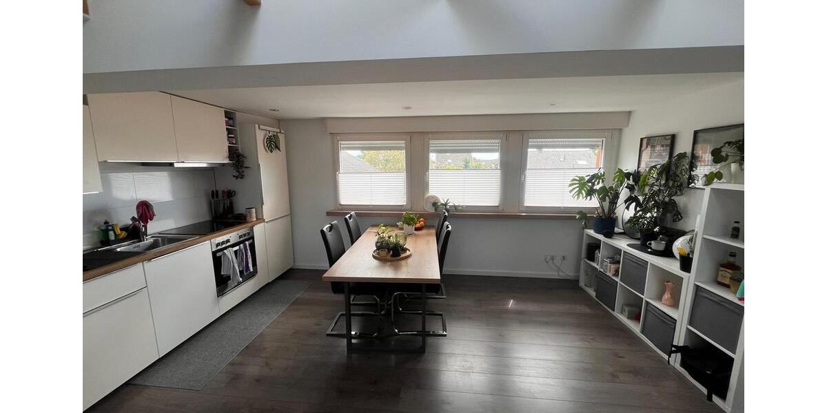 Dachgeschoßwohnung Gronau (Westfahlen) - 2.5 Zimmer, 70 m&sup2;, 840&euro; | Angebot:26648865