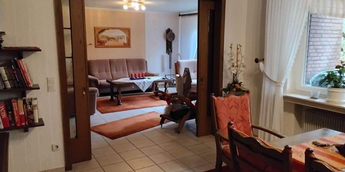 Einfamilienhaus Gronau Epe - 8 Zimmer, 215 m&sup2;, 405.000&euro; | Angebot:25776013