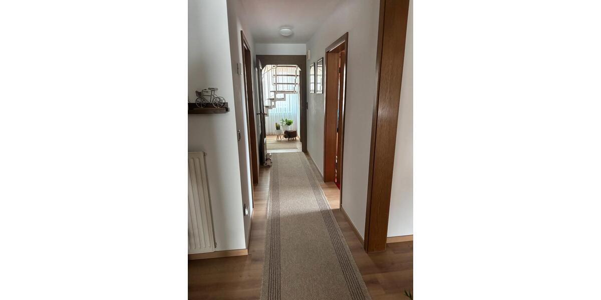 Einfamilienhaus Neuenhaus - 14 Zimmer, 240 m&sup2;, 330.000&euro; | Angebot:26609113