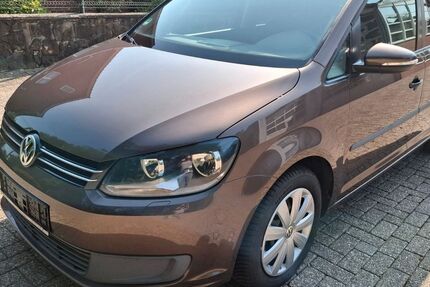 VW Touran 255.634 km 5.249 &euro; Lingen 49811