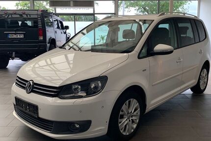 VW Touran 219.000 km 6.600 &euro; Nordhorn 48529